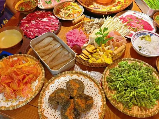 0+店云南酸菜牛肉火锅跑出黑马麻将胡了电子游戏1年狂开20(图7)