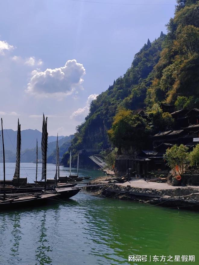 佳出炉!这 10 家靠谱机构凭诚信经营圈粉PG电子麻将胡了22025 宜昌旅行社十(图2) 佳出炉!这 10 家靠谱机构凭诚信经营圈粉PG电子麻将胡了22025 宜昌旅行社十(图2)